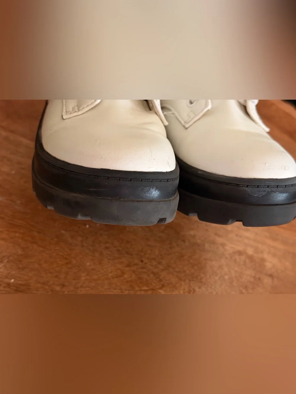 Sugar brand kids White Quilted Platform kids size 11